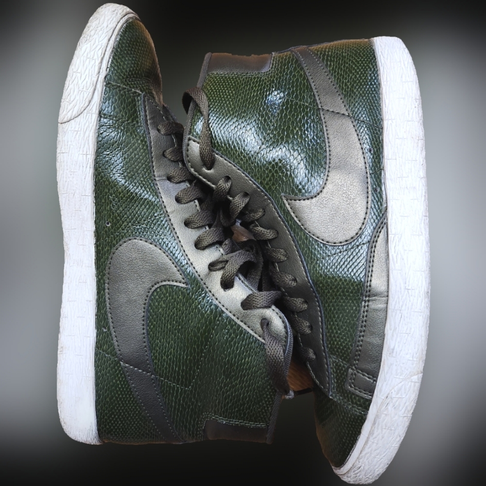 Womens Nike Blazer Mid Leather Snake Skin Premium Green Shoes Size 9